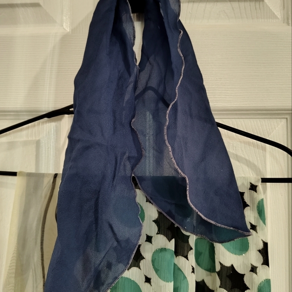 6 Piece Scarf Lot- From Winter Calvin Wrap , Wispy Lane Bryant,To Neckline Sheer - Picture 10 of 13